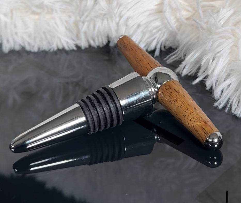 Wine Bottle stopper / cork screw.